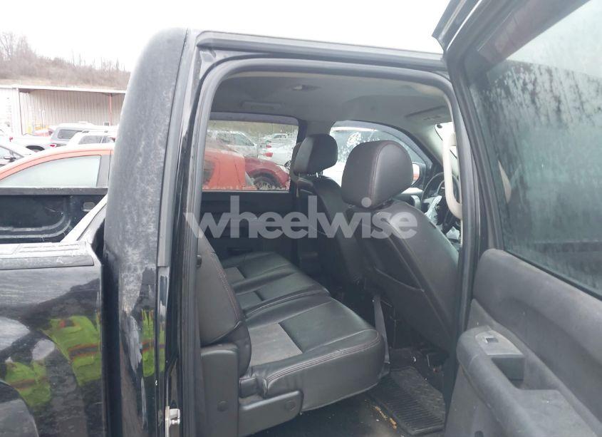 Photo 8 of 2013 Chevrolet Silverado 1500 LT (VIN 3GCPKSE76DG185277)