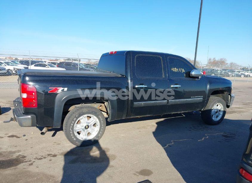 Photo 13 of 2013 Chevrolet Silverado 1500 LT (VIN 3GCPKSE76DG249530)