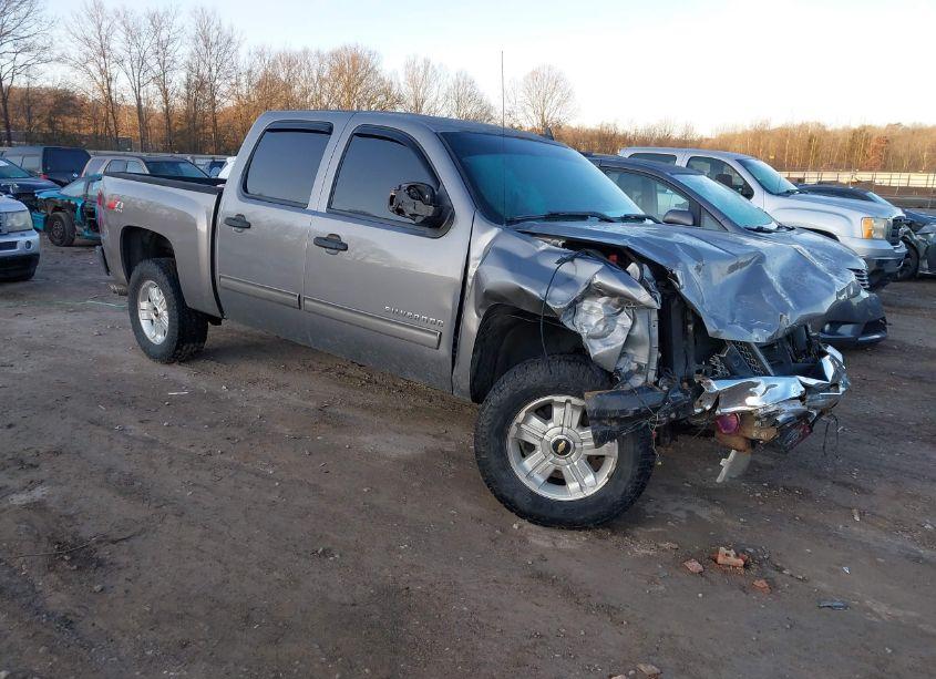 2013 Chevrolet Silverado 1500 LT (VIN 3GCPKSE76DG298274) main photo