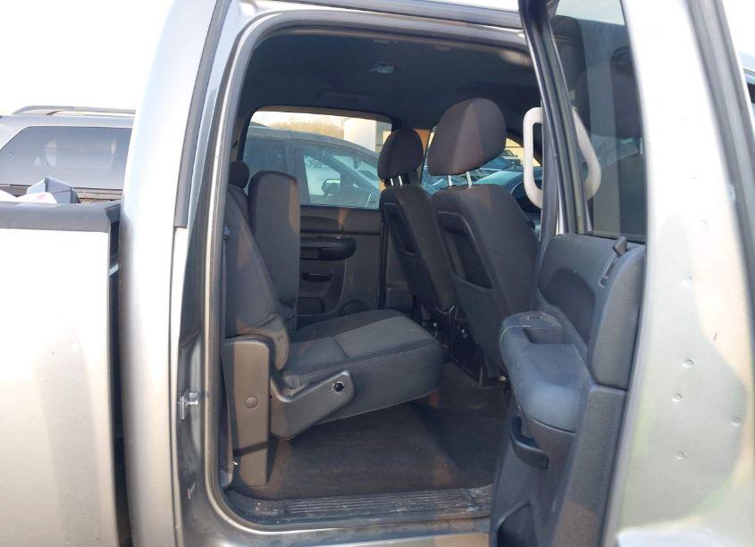 Photo 8 of 2013 Chevrolet Silverado 1500 LT (VIN 3GCPKSE76DG298274)
