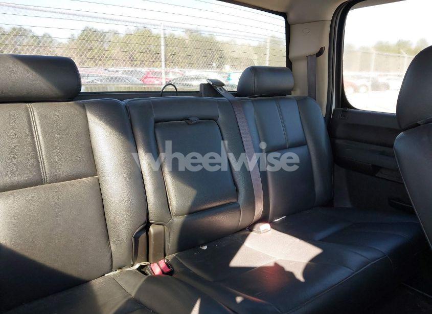 Photo 8 of 2013 Chevrolet Silverado 1500 LT (VIN 3GCPKSE76DG310651)