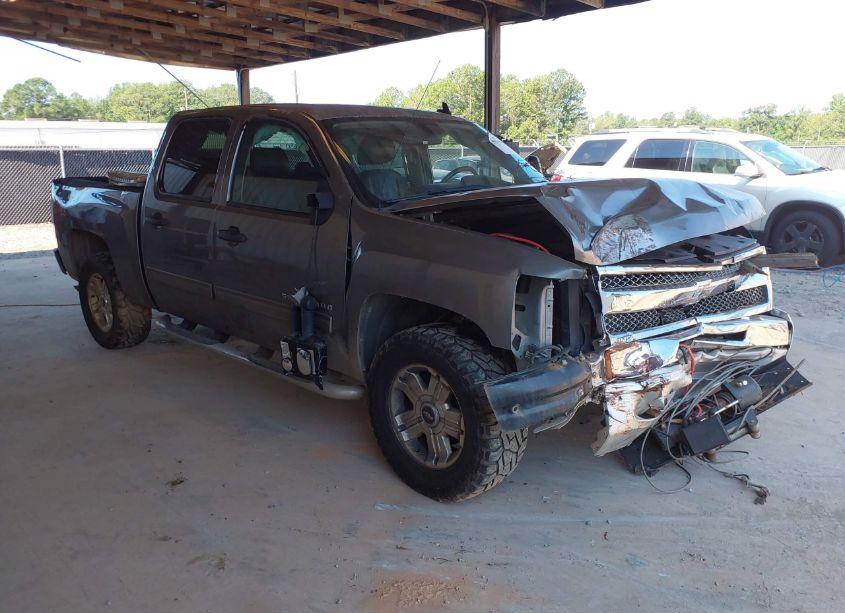 2013 Chevrolet Silverado 1500 LT (VIN 3GCPKSE76DG350650) main photo