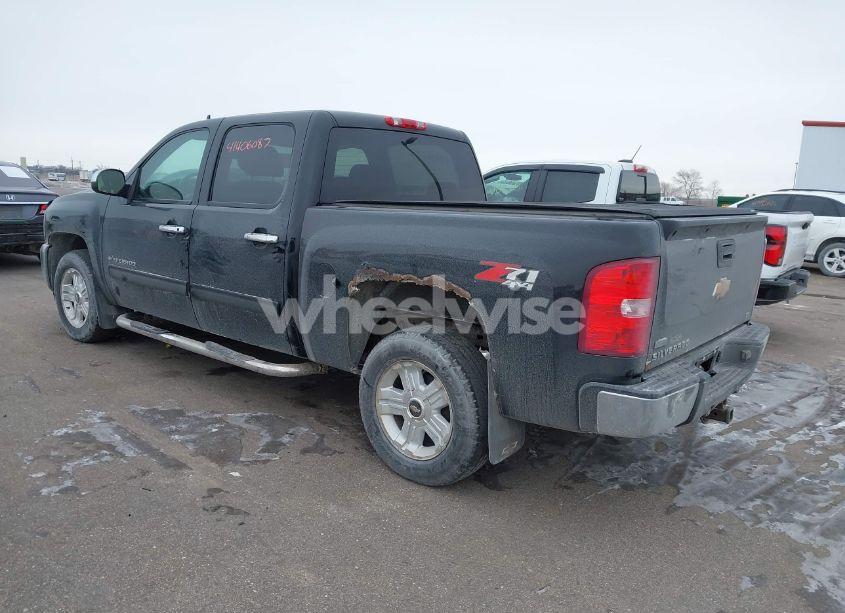 Photo 3 of 2012 Chevrolet Silverado 1500 LT (VIN 3GCPKSE77CG102793)