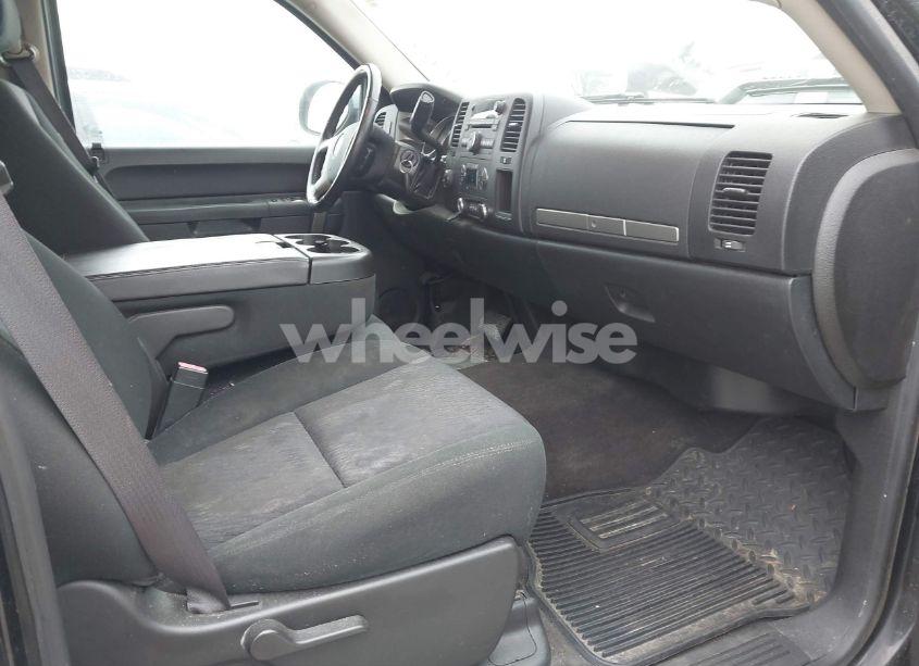 Photo 5 of 2012 Chevrolet Silverado 1500 LT (VIN 3GCPKSE77CG102793)