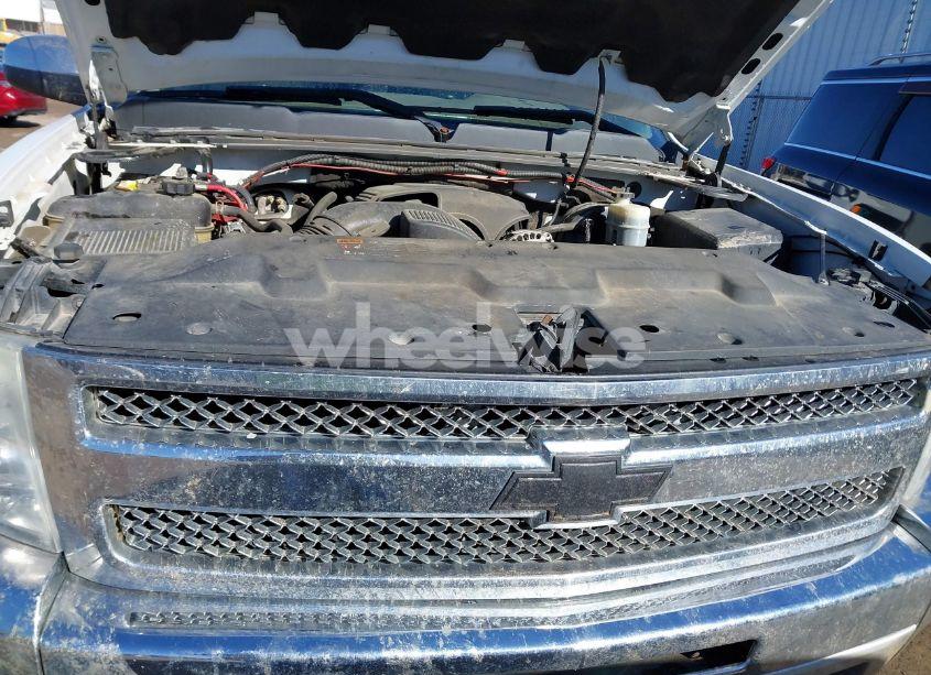 Photo 10 of 2012 Chevrolet Silverado 1500 LT (VIN 3GCPKSE77CG140475)