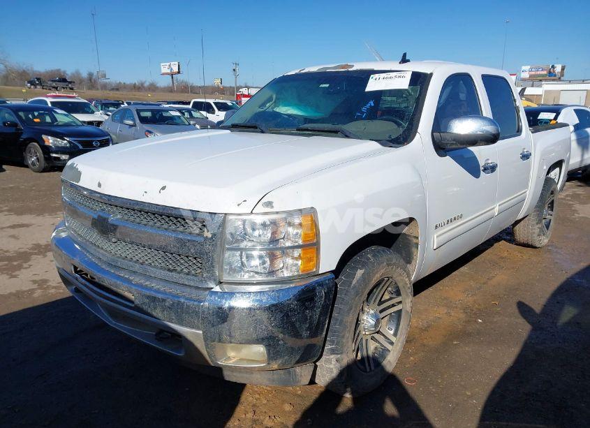 Photo 2 of 2012 Chevrolet Silverado 1500 LT (VIN 3GCPKSE77CG140475)