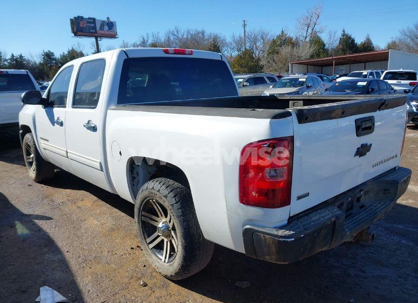 Photo 3 of 2012 Chevrolet Silverado 1500 LT (VIN 3GCPKSE77CG140475)