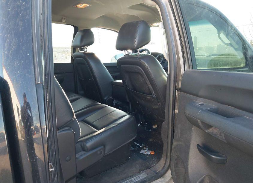 Photo 8 of 2012 Chevrolet Silverado 1500 LT (VIN 3GCPKSE77CG145479)