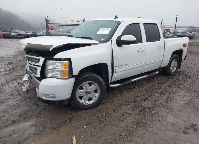 Photo 2 of 2012 Chevrolet Silverado 1500 LT (VIN 3GCPKSE77CG176652)