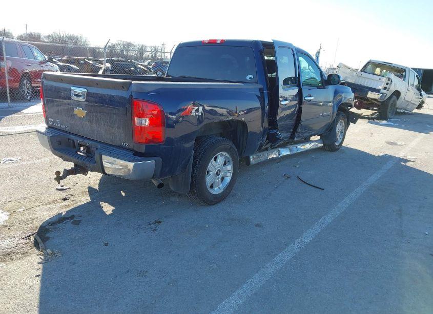 Photo 4 of 2012 Chevrolet Silverado 1500 LT (VIN 3GCPKSE77CG218561)