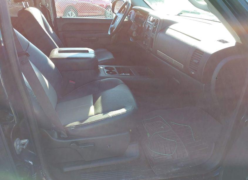 Photo 5 of 2012 Chevrolet Silverado 1500 LT (VIN 3GCPKSE77CG218561)