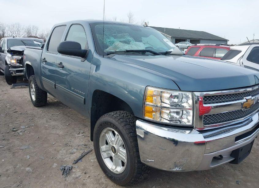 2013 Chevrolet Silverado 1500 LT (VIN 3GCPKSE77DG132457) main photo