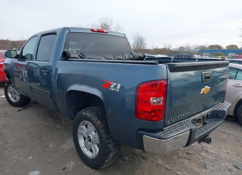 Photo 3 of 2013 Chevrolet Silverado 1500 LT (VIN 3GCPKSE77DG132457)