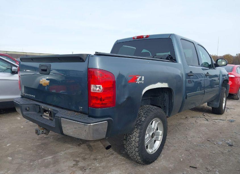 Photo 4 of 2013 Chevrolet Silverado 1500 LT (VIN 3GCPKSE77DG132457)