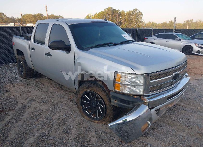 2013 Chevrolet Silverado 1500 LT (VIN 3GCPKSE77DG216066) main photo