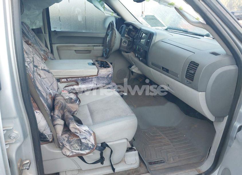 Photo 5 of 2013 Chevrolet Silverado 1500 LT (VIN 3GCPKSE77DG216066)