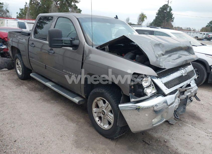 2013 Chevrolet Silverado 1500 LT (VIN 3GCPKSE77DG277501) main photo