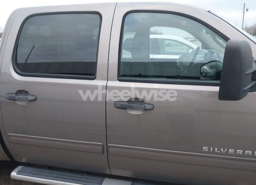 Photo 14 of 2013 Chevrolet Silverado 1500 LT (VIN 3GCPKSE77DG277501)