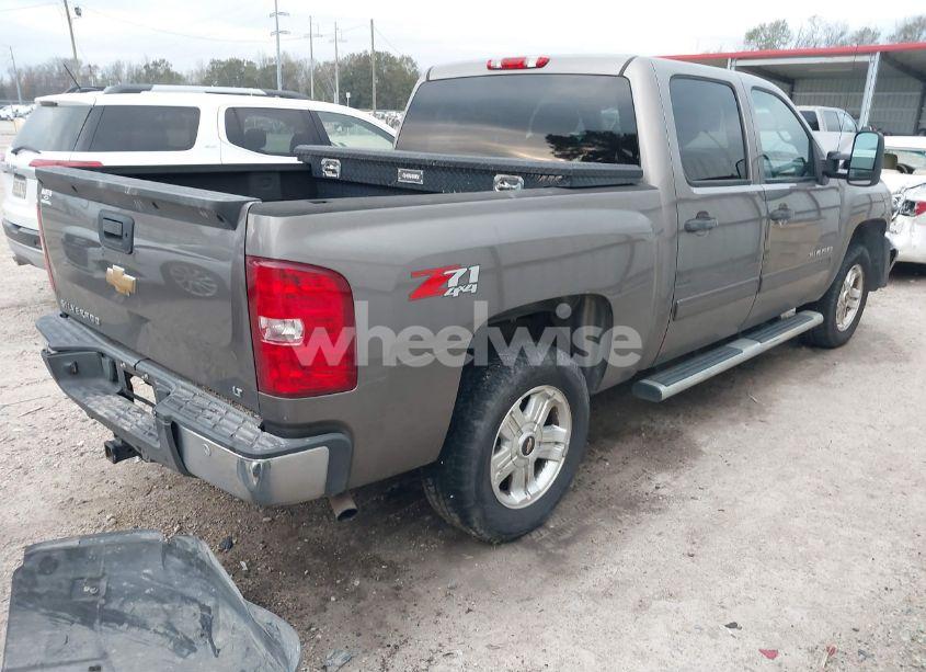 Photo 4 of 2013 Chevrolet Silverado 1500 LT (VIN 3GCPKSE77DG277501)