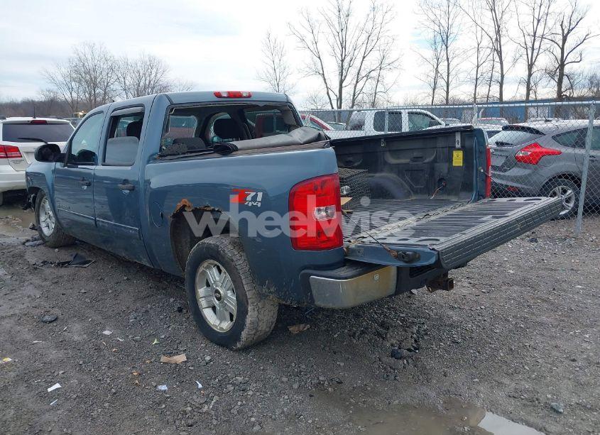 Photo 3 of 2013 Chevrolet Silverado 1500 LT (VIN 3GCPKSE78DG119104)