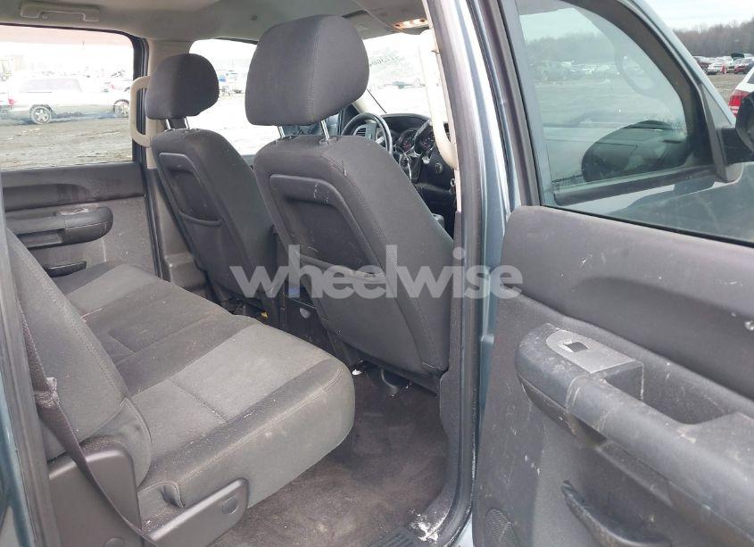 Photo 8 of 2013 Chevrolet Silverado 1500 LT (VIN 3GCPKSE78DG119104)
