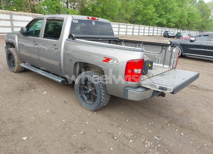 Photo 3 of 2013 Chevrolet Silverado 1500 LT (VIN 3GCPKSE78DG246175)