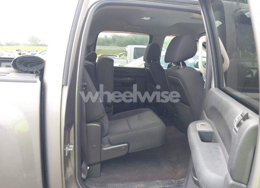 Photo 8 of 2013 Chevrolet Silverado 1500 LT (VIN 3GCPKSE78DG246175)