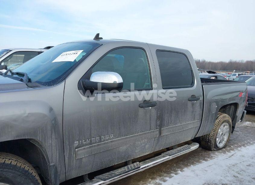 Photo 14 of 2013 Chevrolet Silverado 1500 LT (VIN 3GCPKSE78DG306553)