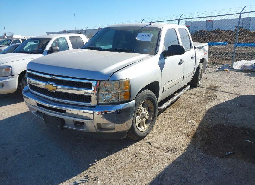 Photo 2 of 2012 Chevrolet Silverado 1500 LT (VIN 3GCPKSE79CG226578)