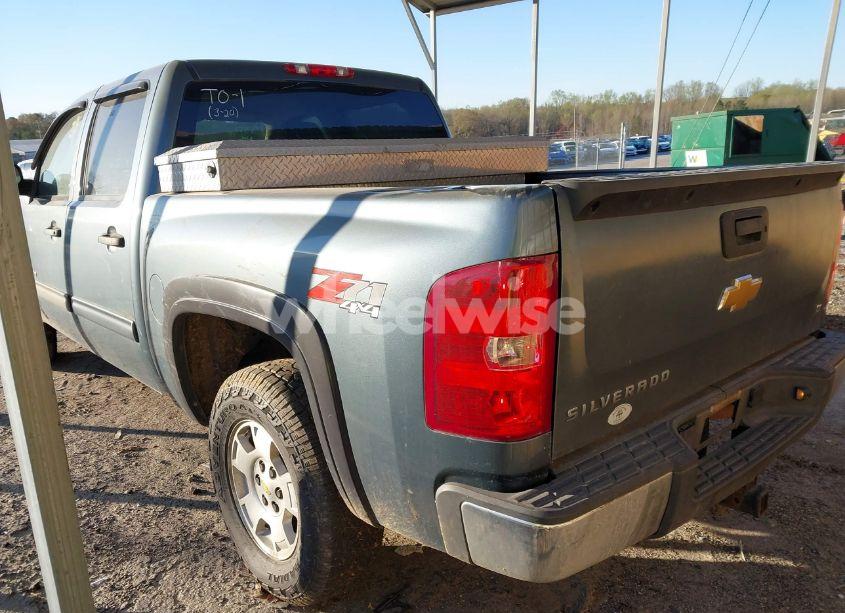 Photo 3 of 2013 Chevrolet Silverado 1500 LT (VIN 3GCPKSE79DG107916)