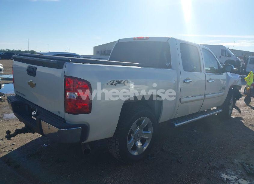 Photo 4 of 2013 Chevrolet Silverado 1500 LT (VIN 3GCPKSE79DG170286)