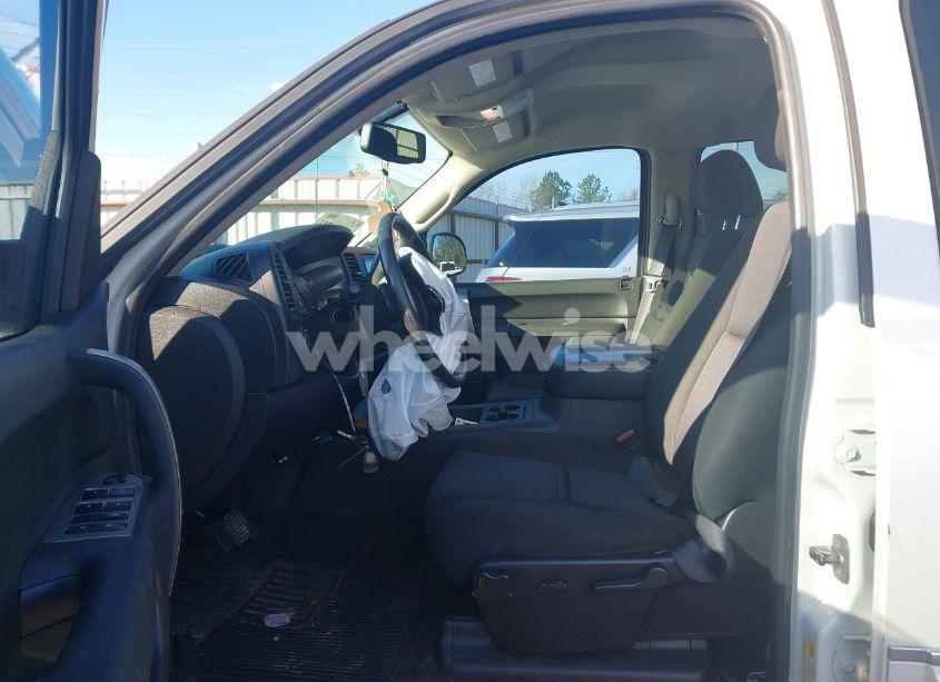 Photo 5 of 2013 Chevrolet Silverado 1500 LT (VIN 3GCPKSE79DG170286)