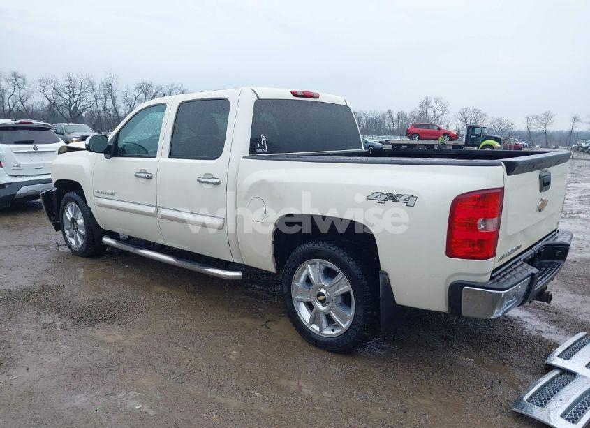 Photo 3 of 2013 Chevrolet Silverado 1500 LT (VIN 3GCPKSE79DG312541)