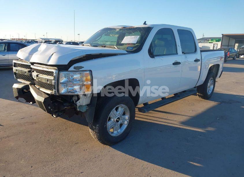 Photo 2 of 2012 Chevrolet Silverado 1500 LT (VIN 3GCPKSE7XCG179139)