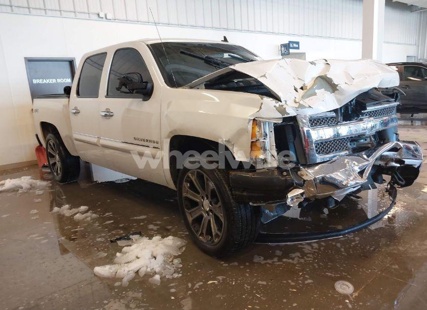2012 Chevrolet Silverado 1500 LT (VIN 3GCPKSE7XCG259427) main photo