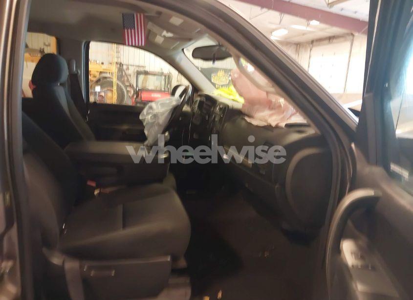 Photo 5 of 2012 Chevrolet Silverado 1500 LT (VIN 3GCPKSE7XCG285624)