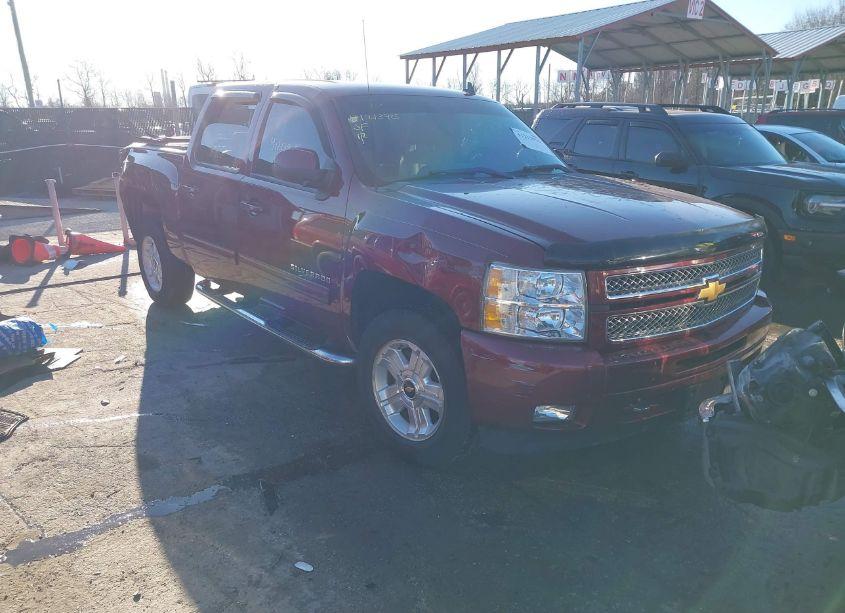 2013 Chevrolet Silverado 1500 LT (VIN 3GCPKSE7XDG147552) main photo