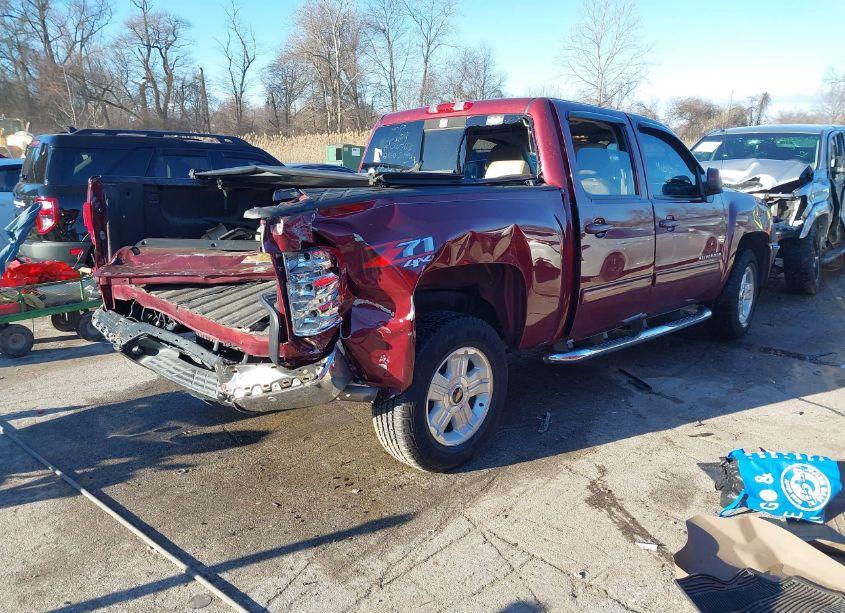 Photo 4 of 2013 Chevrolet Silverado 1500 LT (VIN 3GCPKSE7XDG147552)