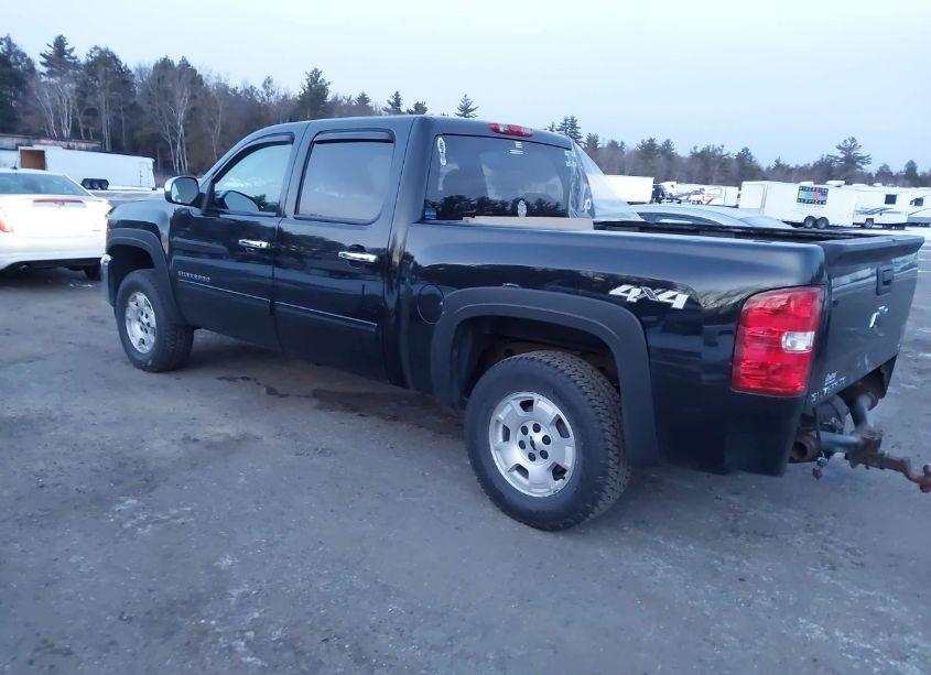 Photo 3 of 2013 Chevrolet Silverado 1500 LT (VIN 3GCPKSE7XDG155506)