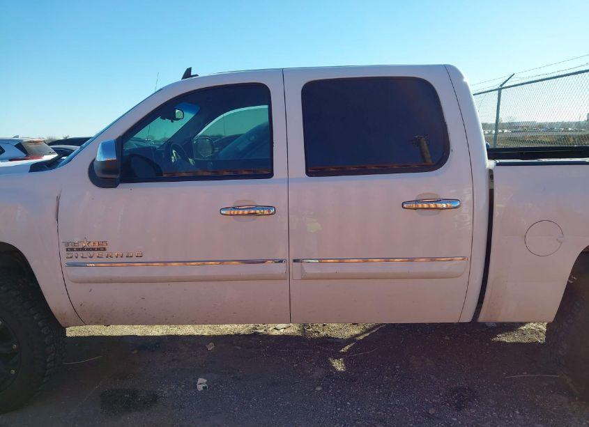 Photo 14 of 2013 Chevrolet Silverado 1500 LT (VIN 3GCPKSE7XDG230642)