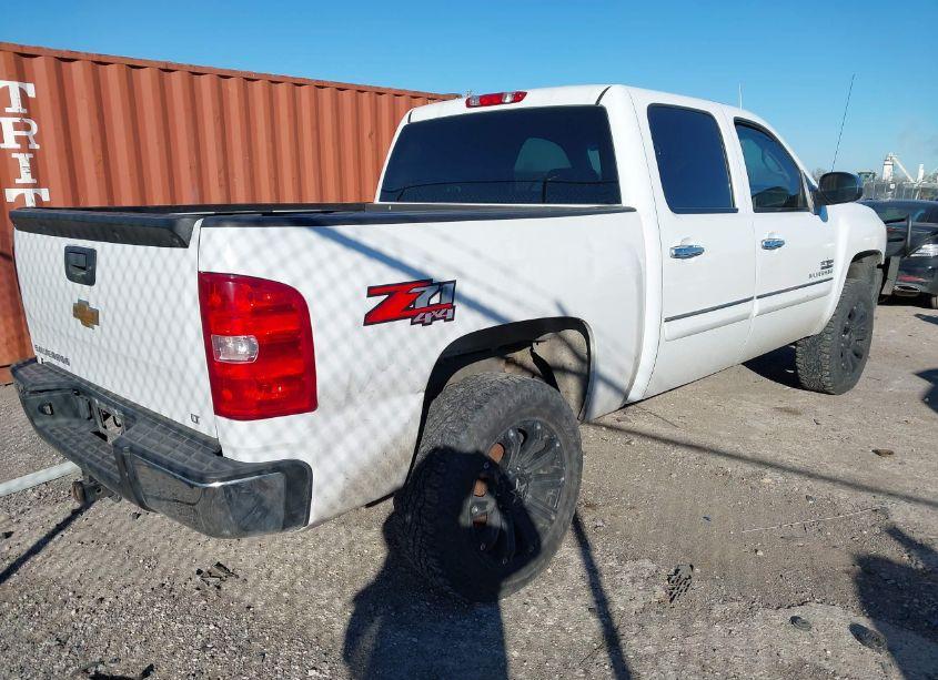 Photo 4 of 2013 Chevrolet Silverado 1500 LT (VIN 3GCPKSE7XDG230642)