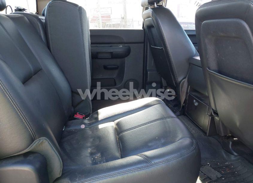 Photo 8 of 2013 Chevrolet Silverado 1500 LT (VIN 3GCPKSE7XDG317747)