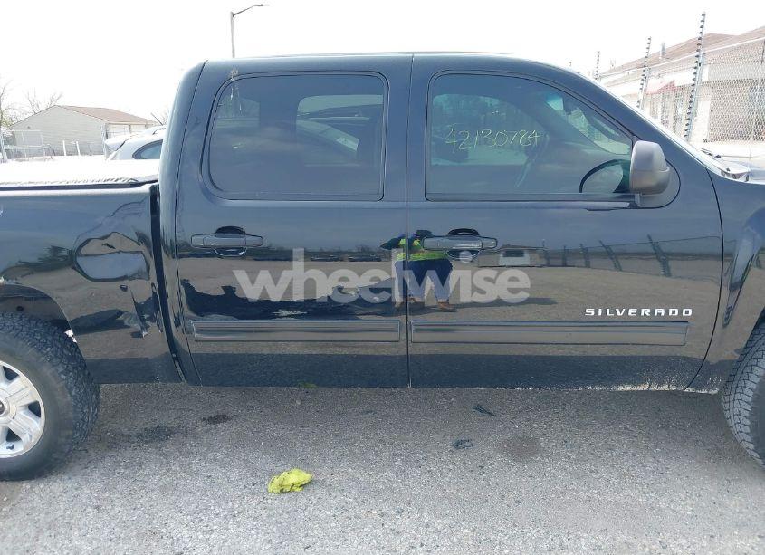 Photo 13 of 2013 Chevrolet Silverado 1500 LT (VIN 3GCPKSE7XDG324584)