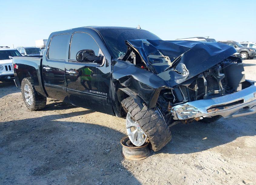 2013 Chevrolet Silverado 1500 LT (VIN 3GCPKSEA3DG216349) main photo