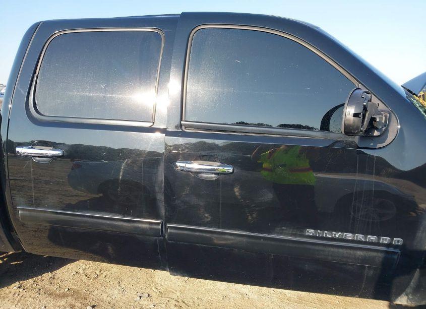 Photo 14 of 2013 Chevrolet Silverado 1500 LT (VIN 3GCPKSEA3DG216349)