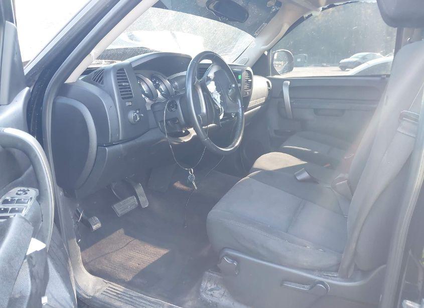 Photo 5 of 2013 Chevrolet Silverado 1500 LT (VIN 3GCPKSEA3DG216349)