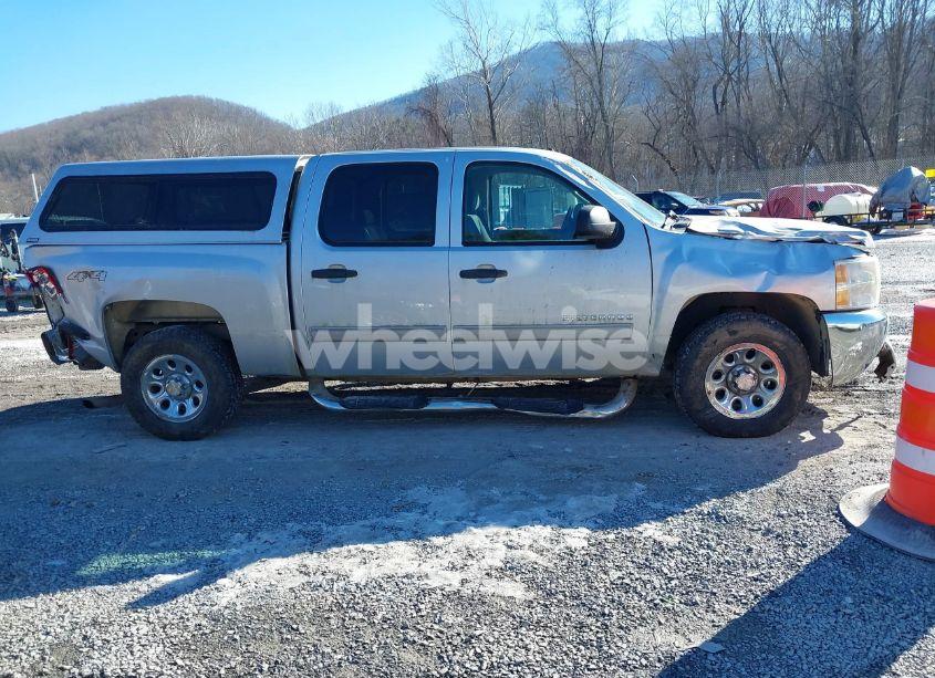 Photo 13 of 2013 Chevrolet Silverado 1500 LT (VIN 3GCPKSEA3DG237766)