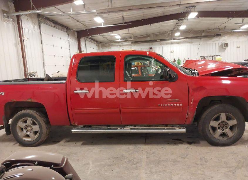 Photo 13 of 2011 Chevrolet Silverado 1500 LT (VIN 3GCPKSEA7BG371032)