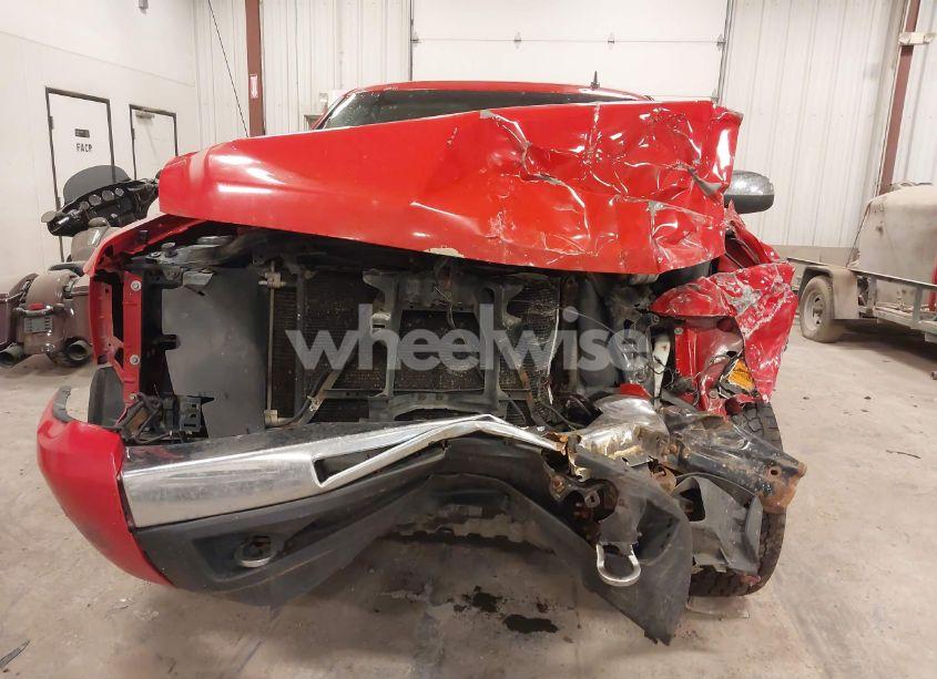 Photo 6 of 2011 Chevrolet Silverado 1500 LT (VIN 3GCPKSEA7BG371032)