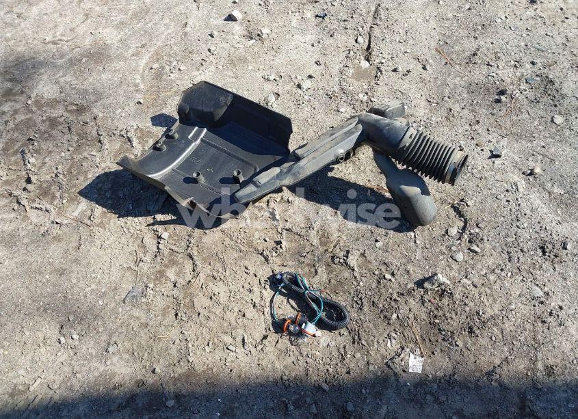 Photo 12 of 2011 Chevrolet Silverado 1500 LT (VIN 3GCPKSEA9BG131951)